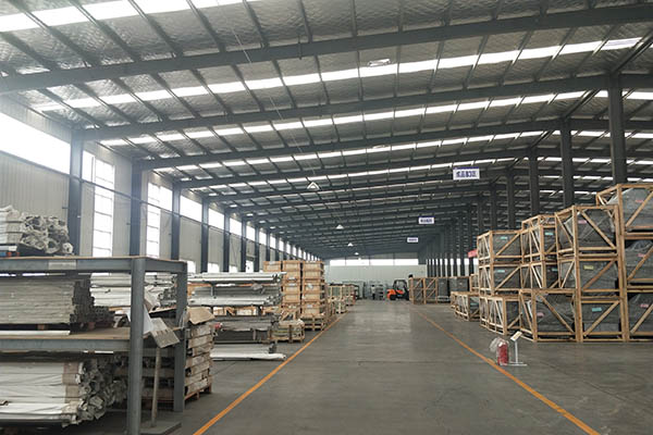 Picture of display cabinet factory2