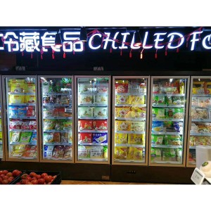 Factory Price For 220V Single Door 400L Vertical Beverage Bottle Refrigerator for Sale